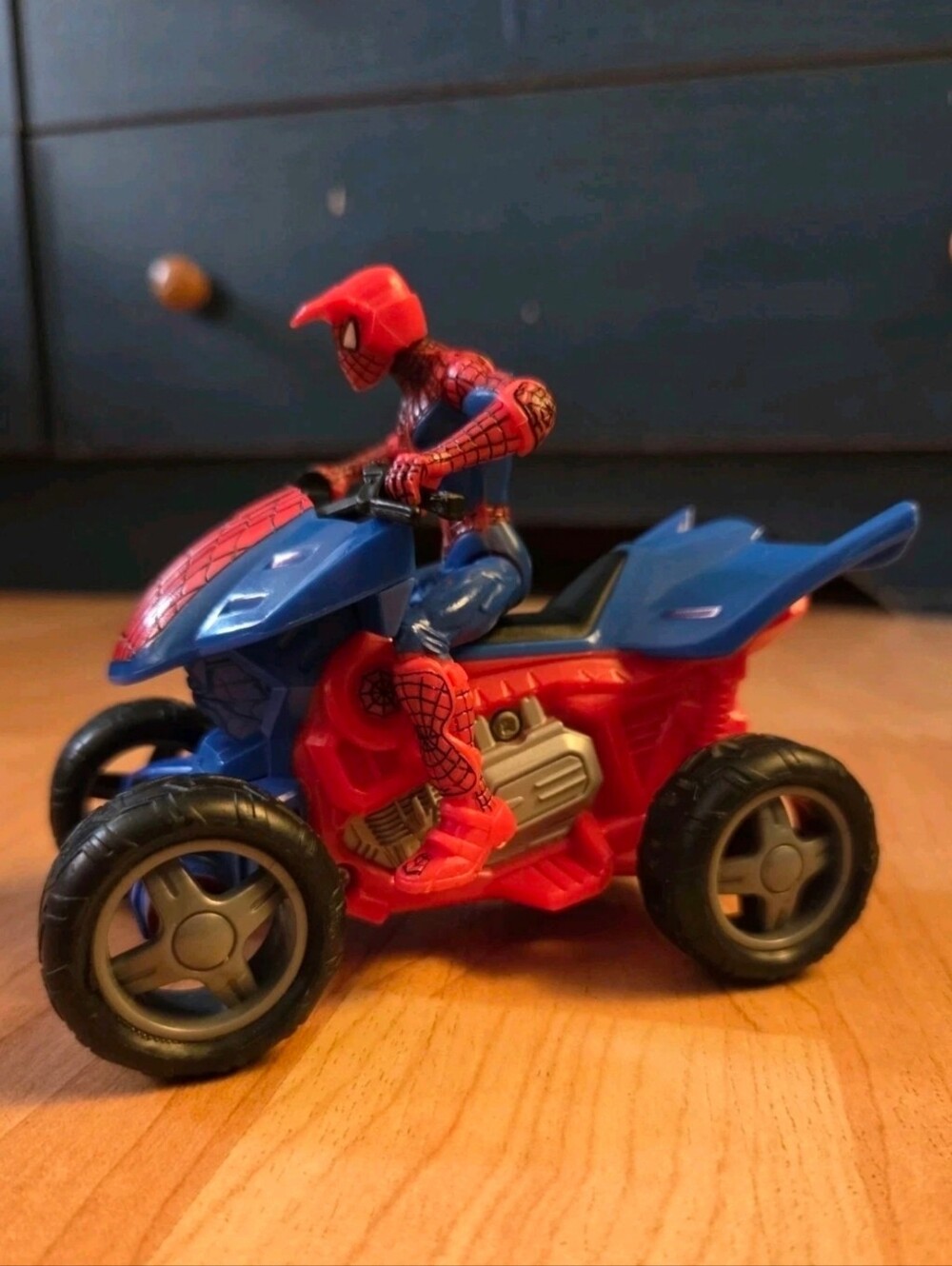 BUNDLE & SAVE Hasbro Spider-Man Zoom 'N Go ATV